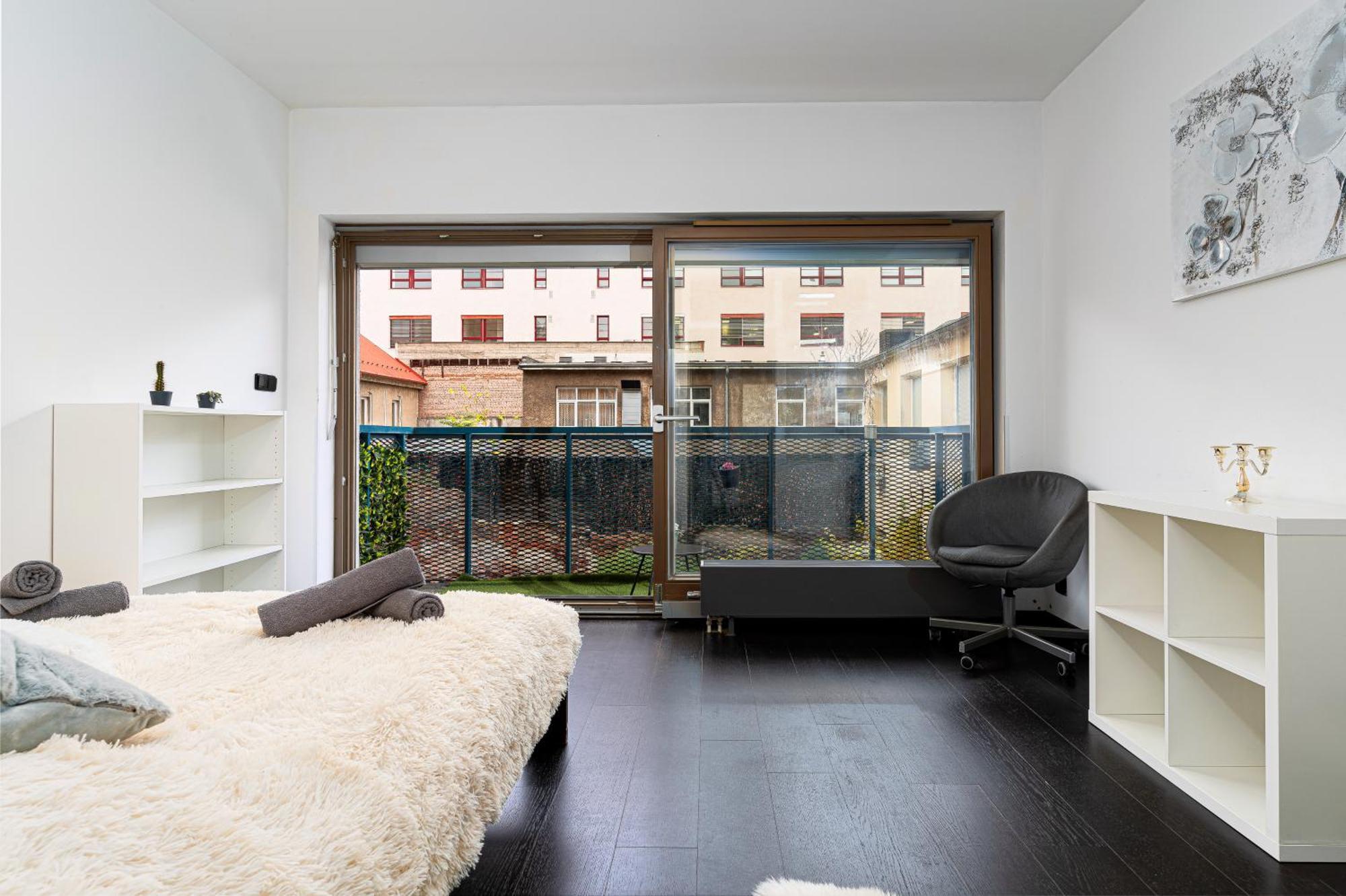 Ice Queen's Kingdom Apartment *